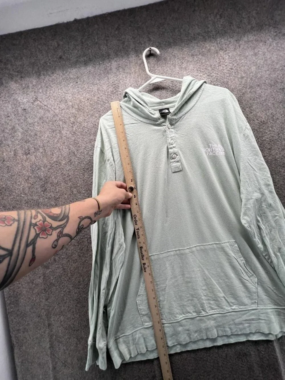 The North Face Hoodie Mens 2XL Green Henley Pullover Lightweight Jacket Logo